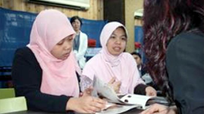 Detail Foto Wanita Muslimah Jepang Nomer 34