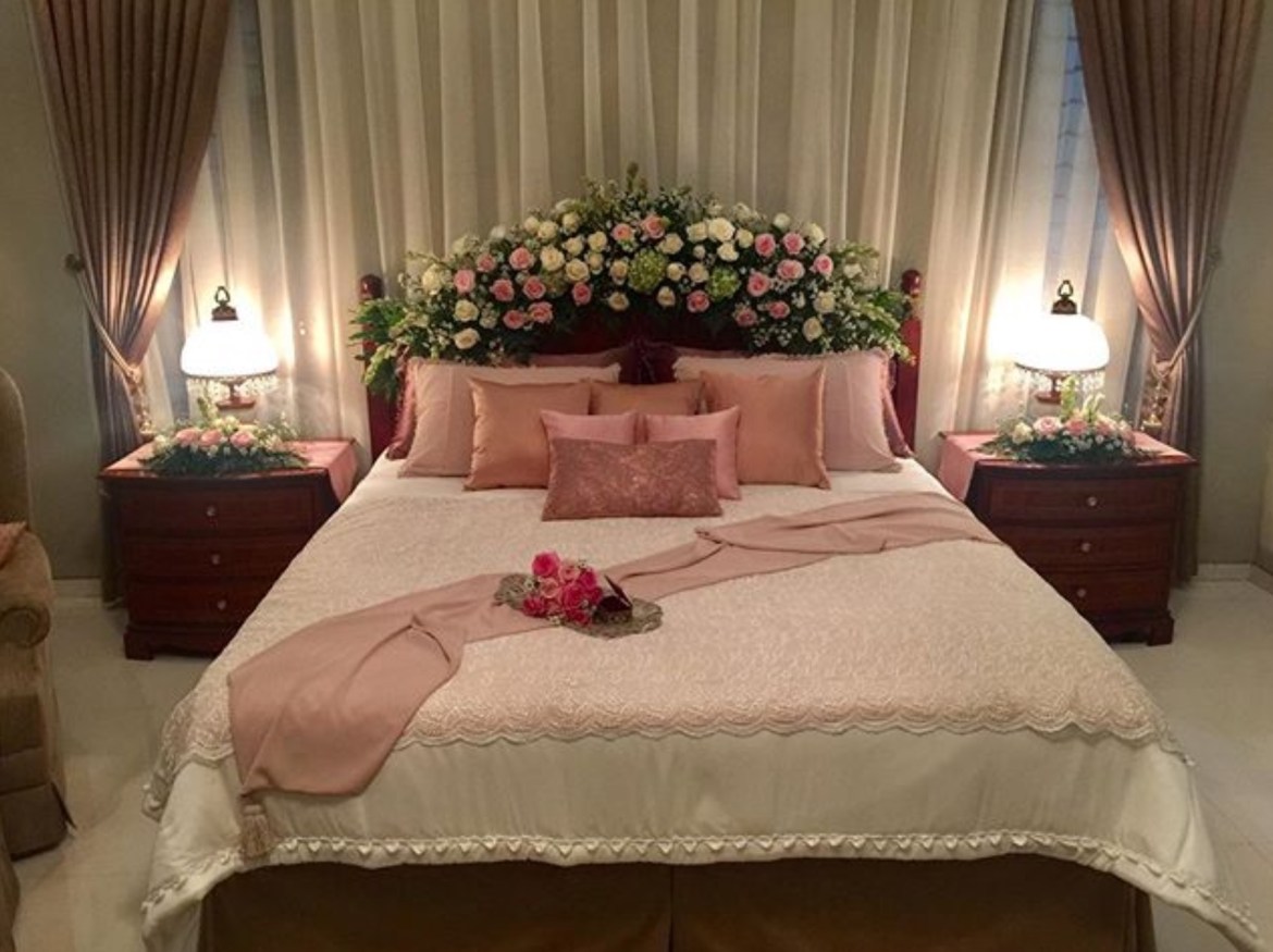 Detail Foto Wedding Di Kamar Pengantin Nomer 28