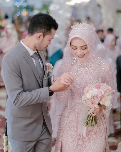 Detail Foto Wedding Hijab Nomer 23