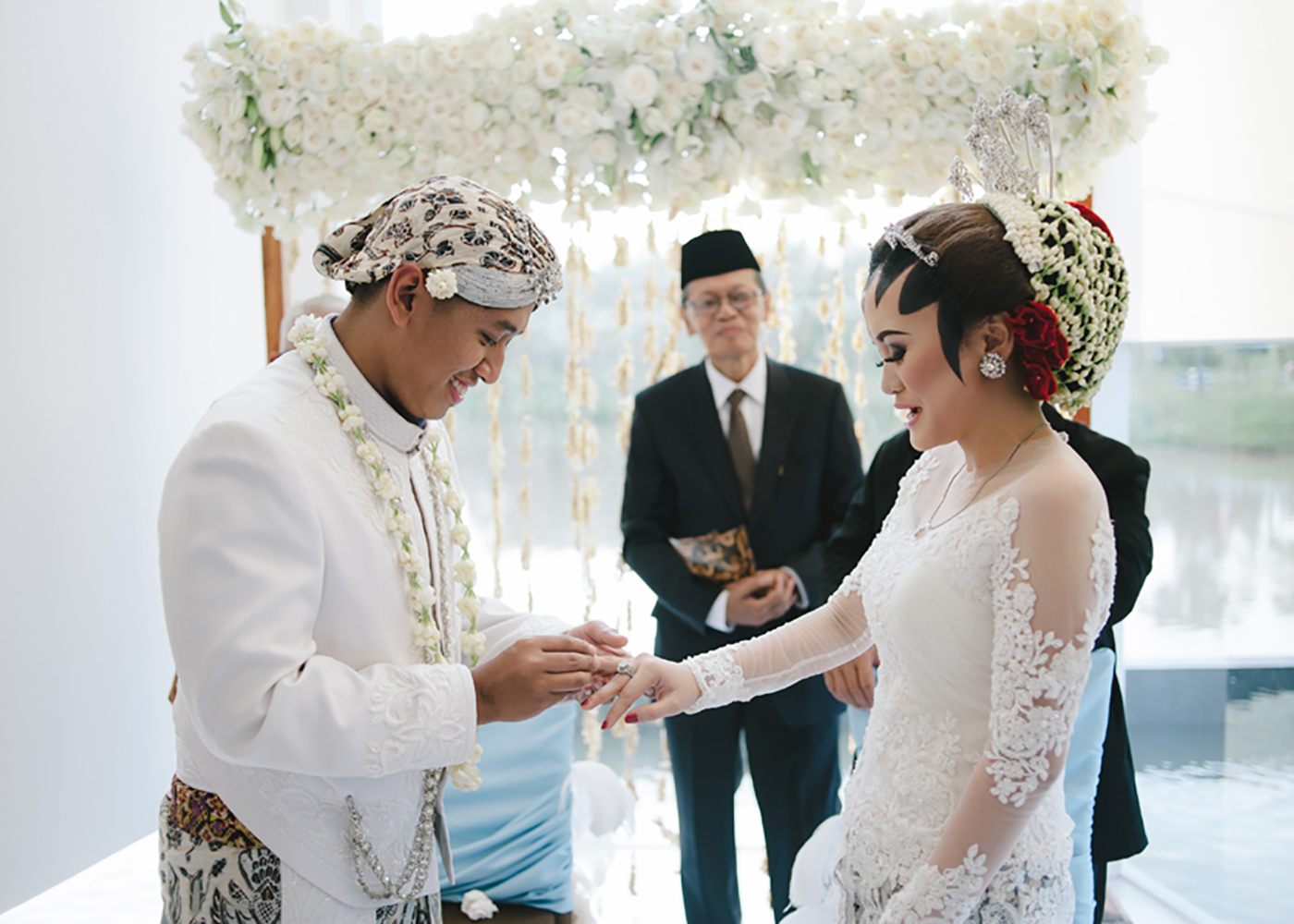 Foto Wedding Indonesia - KibrisPDR