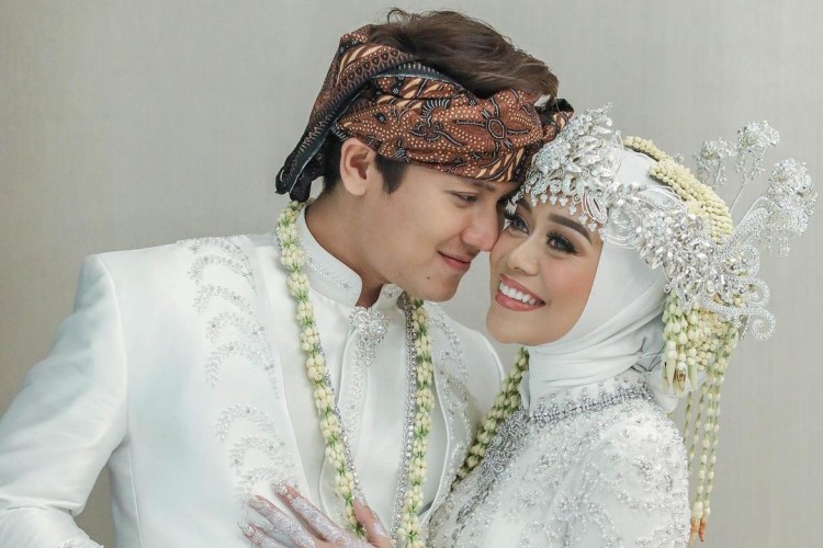 Detail Foto Wedding Pernikahan Nomer 29