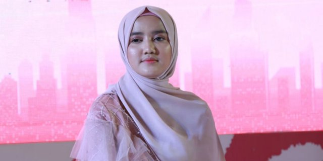 Detail Foto Wirda Mansur Cantik Nomer 52