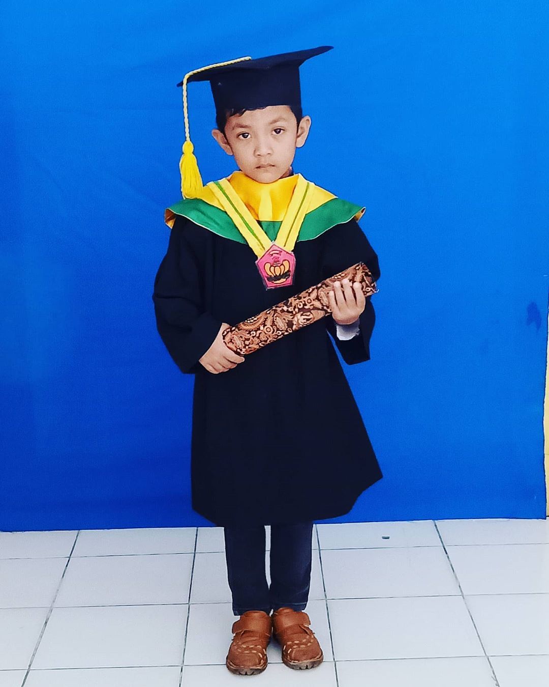 Detail Foto Wisuda Anak Tk Laki Laki Nomer 2