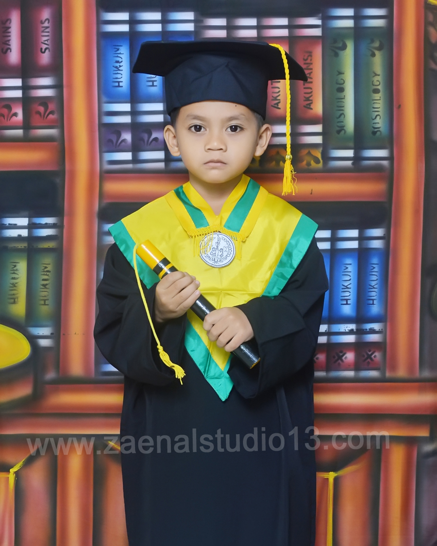 Detail Foto Wisuda Anak Tk Laki Laki Nomer 13