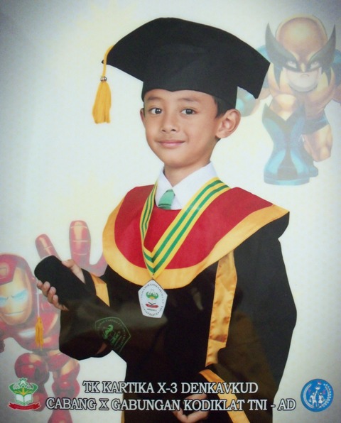 Detail Foto Wisuda Anak Tk Laki Laki Nomer 10