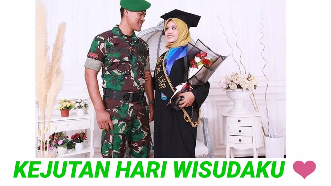 Detail Foto Wisuda Bersama Pacar Nomer 16