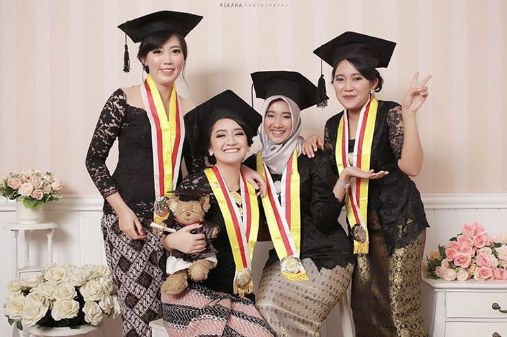 Detail Foto Wisuda Indoor Nomer 15