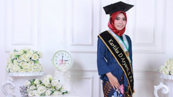 Detail Foto Wisuda Indoor Nomer 17