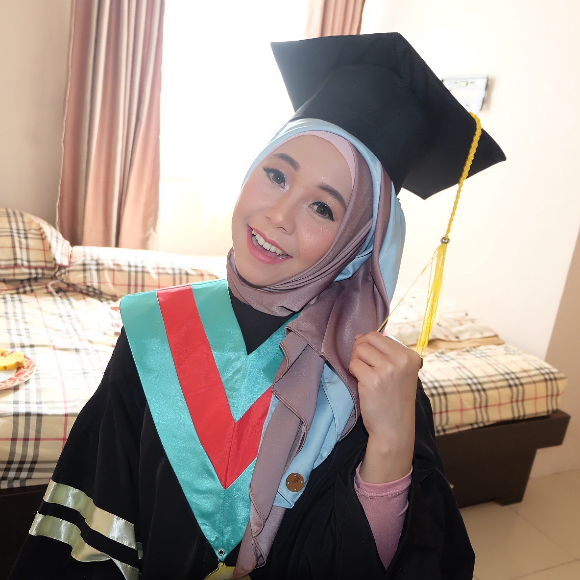 Detail Foto Wisuda Jakarta Nomer 14