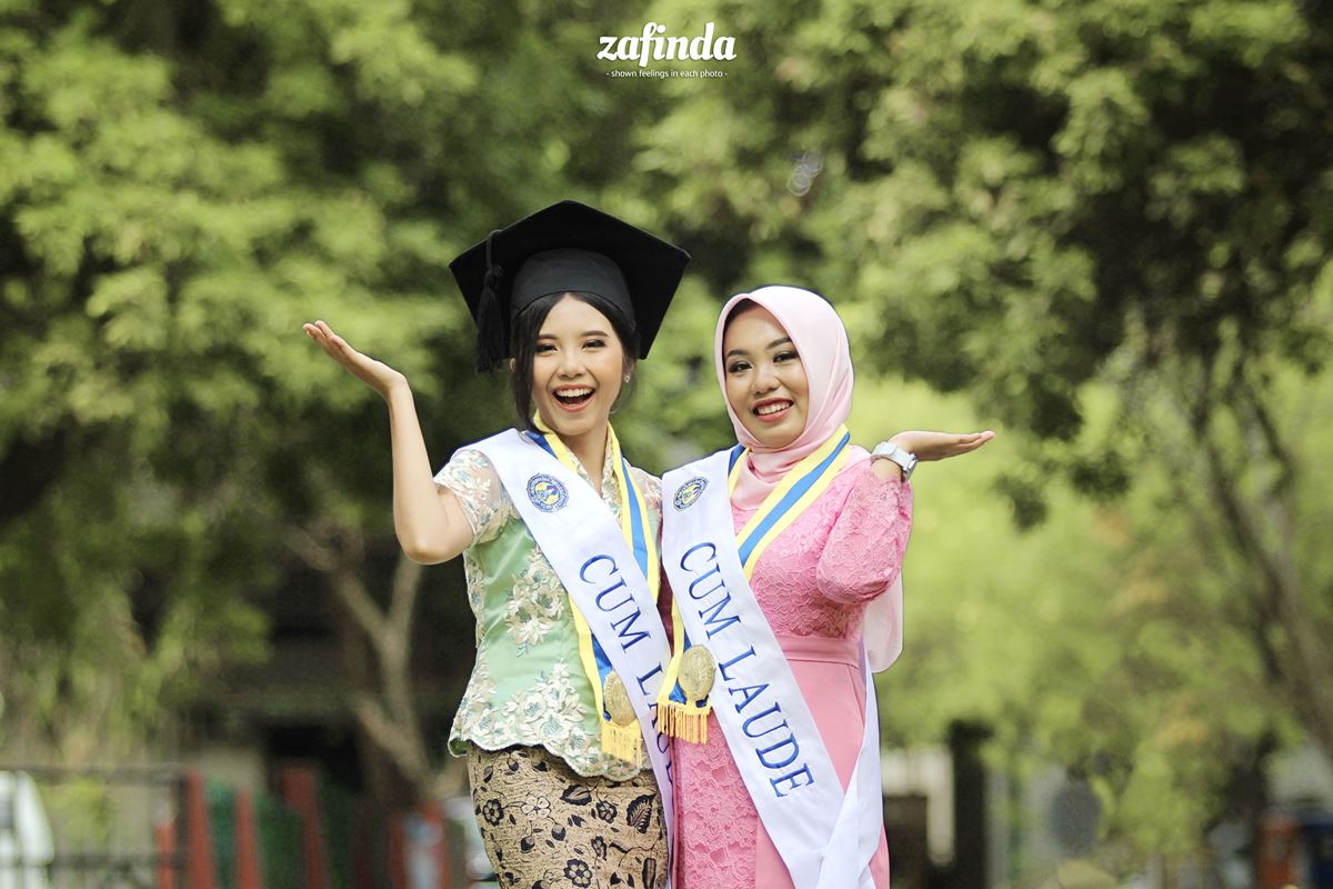 Detail Foto Wisuda Jogja Nomer 32