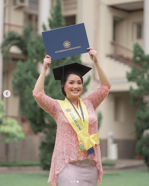 Detail Foto Wisuda Keren Nomer 8