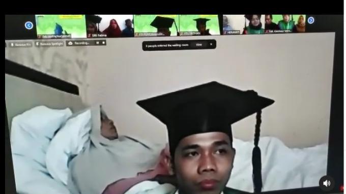 Detail Foto Wisuda Online Nomer 25