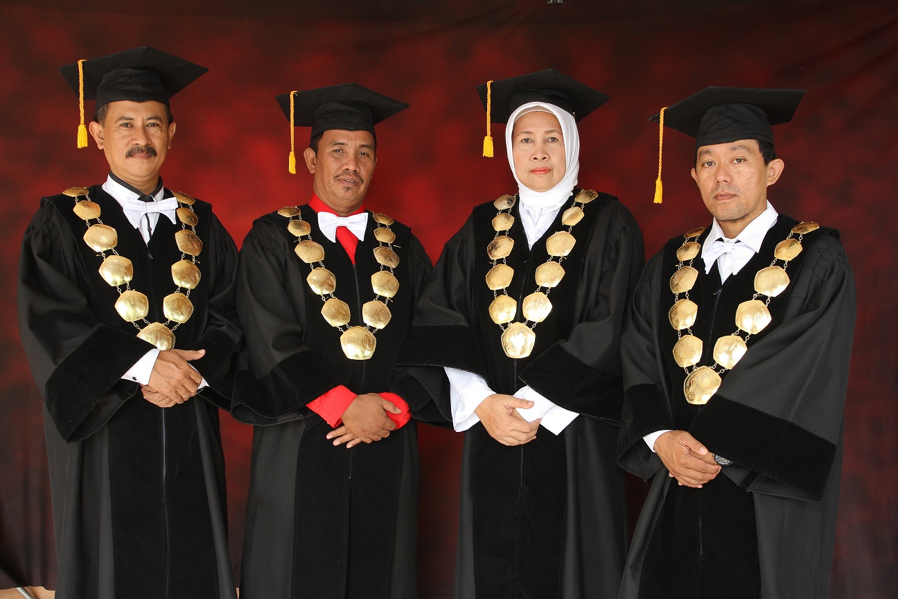 Detail Foto Wisuda Sarjana Nomer 15