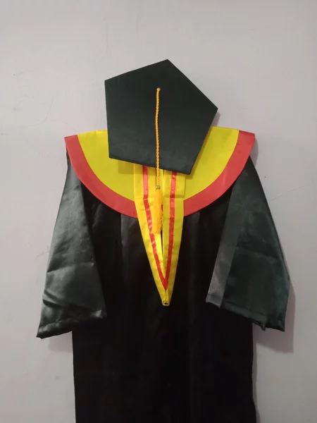Detail Foto Wisuda Sd Nomer 17