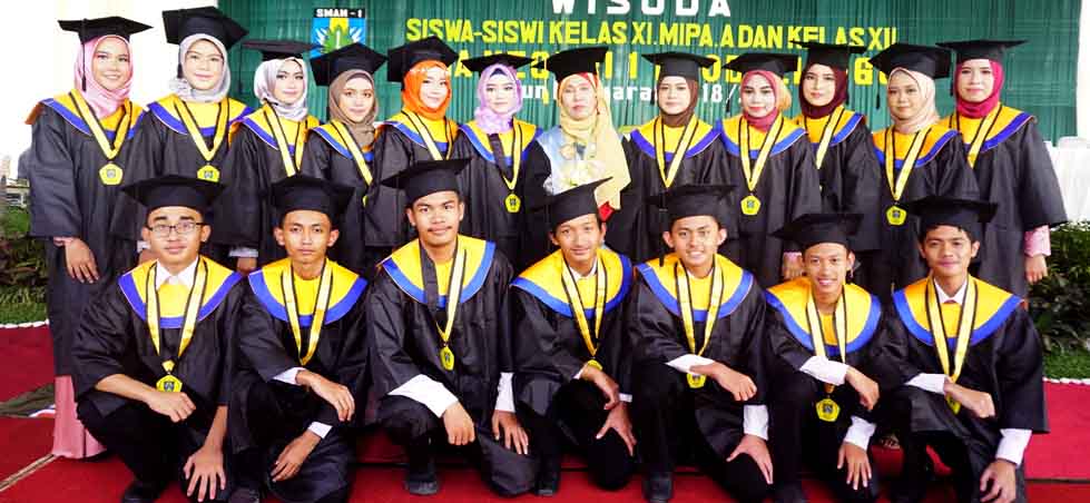 Foto Wisuda Sma - KibrisPDR