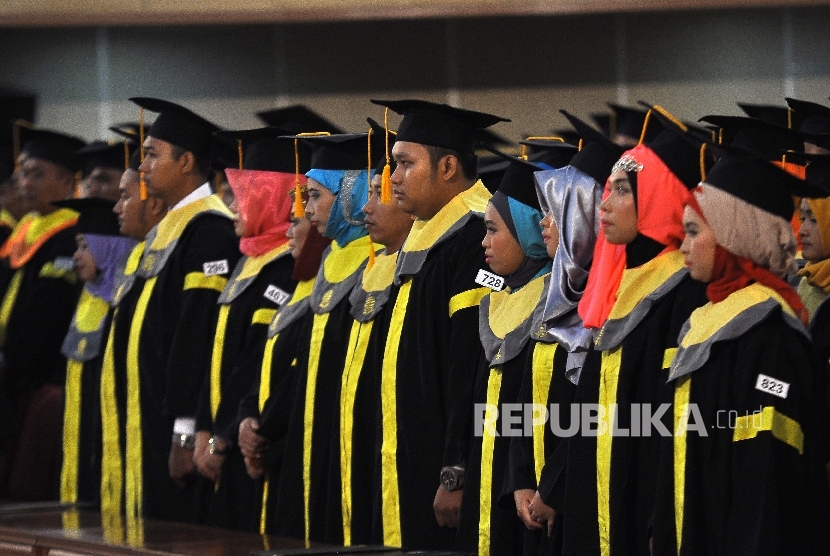 Detail Foto Wisuda Ut 2018 Nomer 20