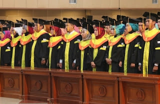 Detail Foto Wisuda Ut 2018 Nomer 48