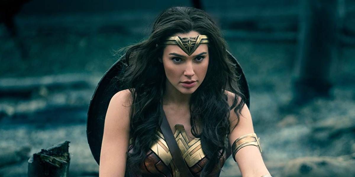 Detail Foto Wonder Woman Nomer 33