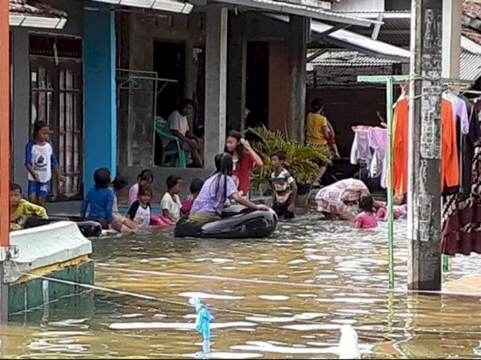 Detail Foto Wulan Saat Banjir Nomer 10