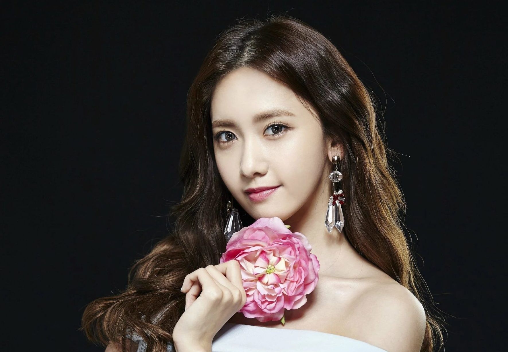 Detail Foto Yoona Terbaru Nomer 16