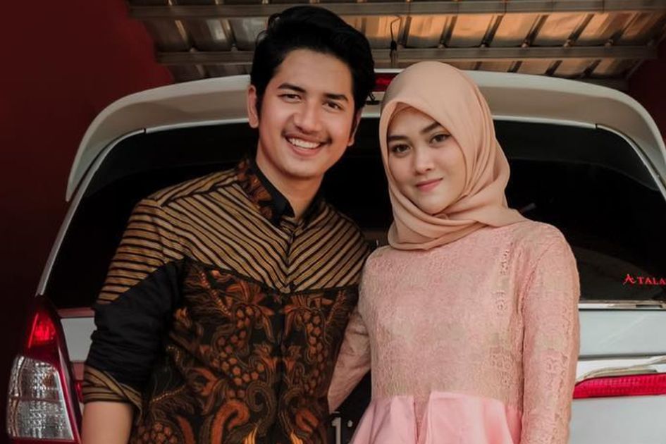 Detail Foto Zikri Daulay Dan Pacarnya Nomer 11