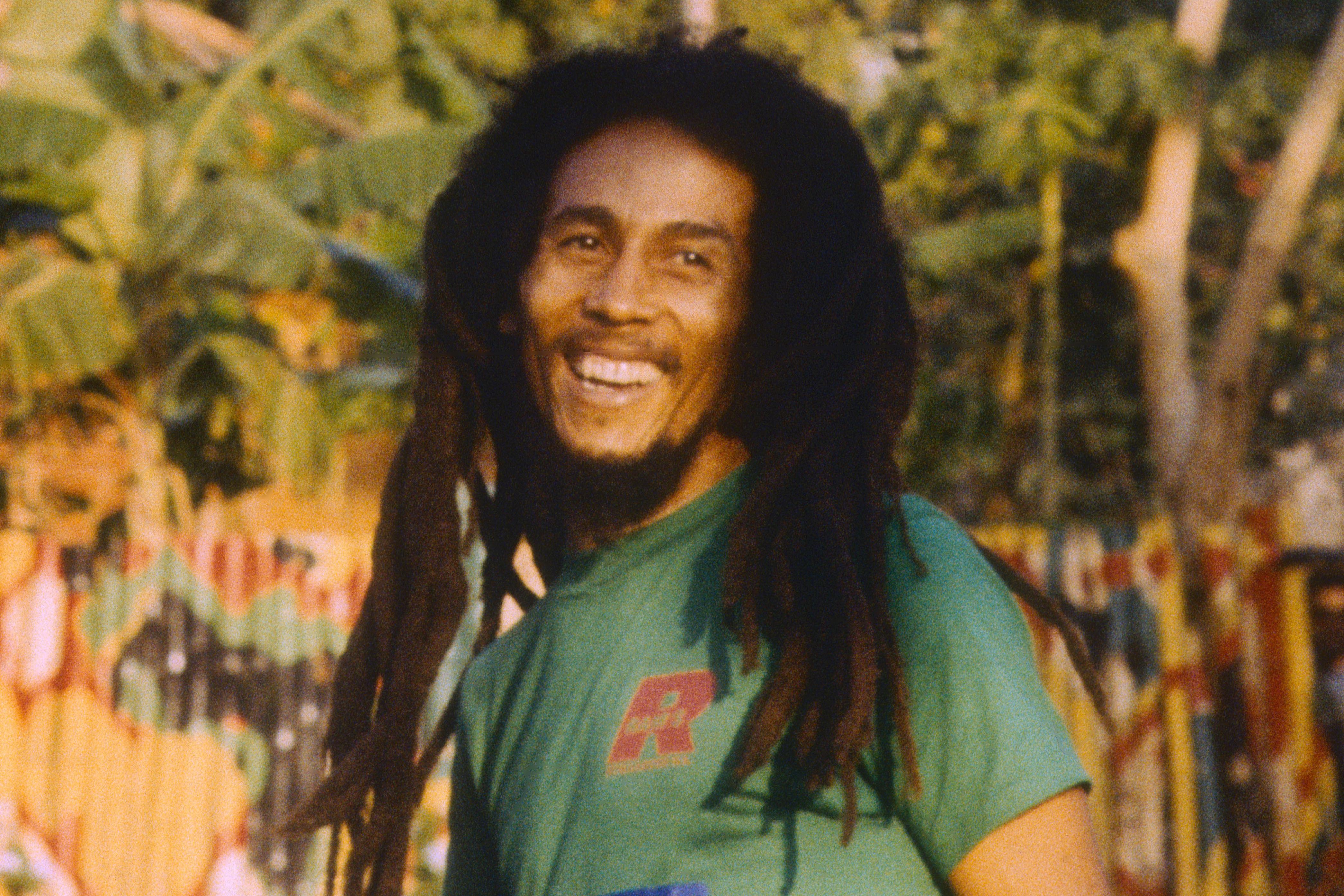 Detail Fotos Bob Marley Nomer 39