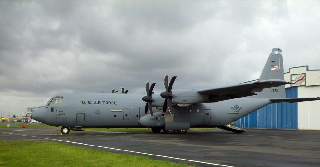 Detail Fotos Hercules C 130 Nomer 18