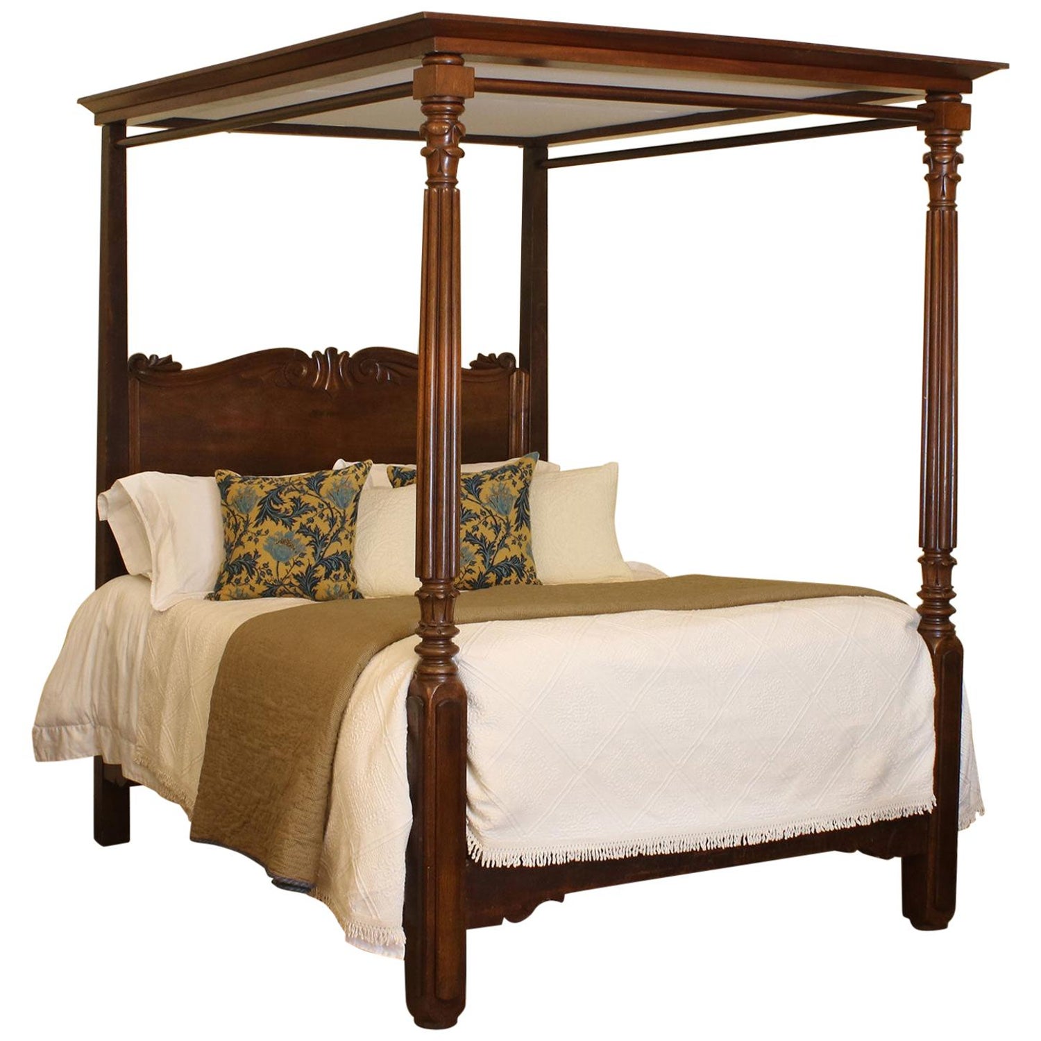 Detail Four Poster Bed Nomer 44