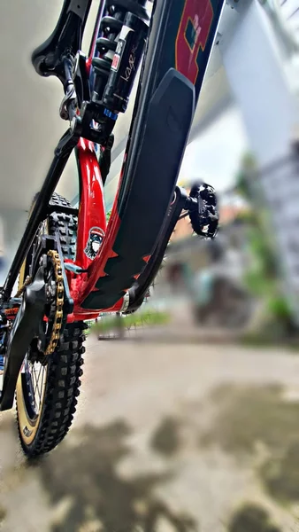 Detail Frame Sepeda Downhill Nomer 18