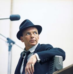 Detail Frank Sinatra Genre Nomer 19