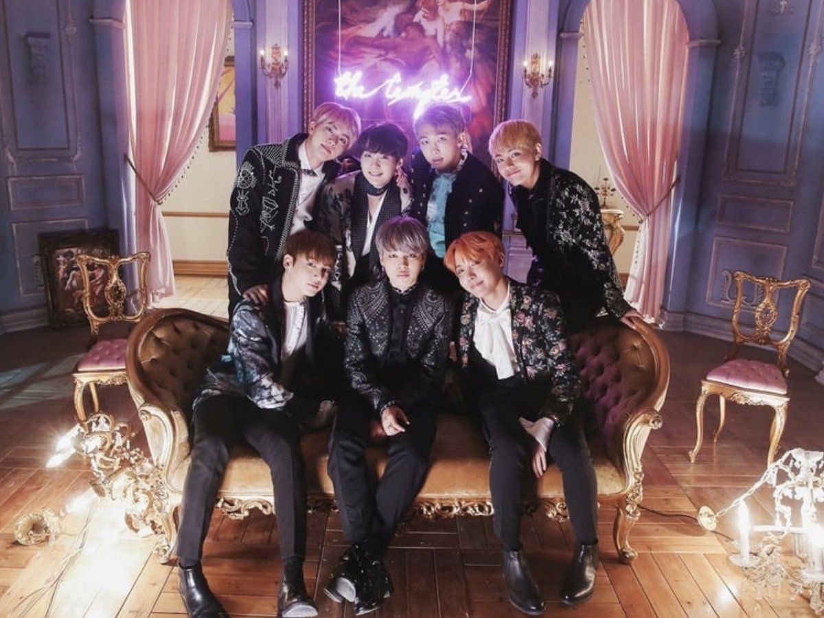 Detail Bts Blood Sweat And Tears Photoshoot Nomer 3