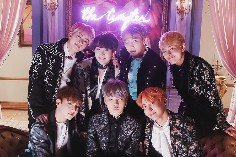 Download Bts Blood Sweat And Tears Photoshoot Nomer 42