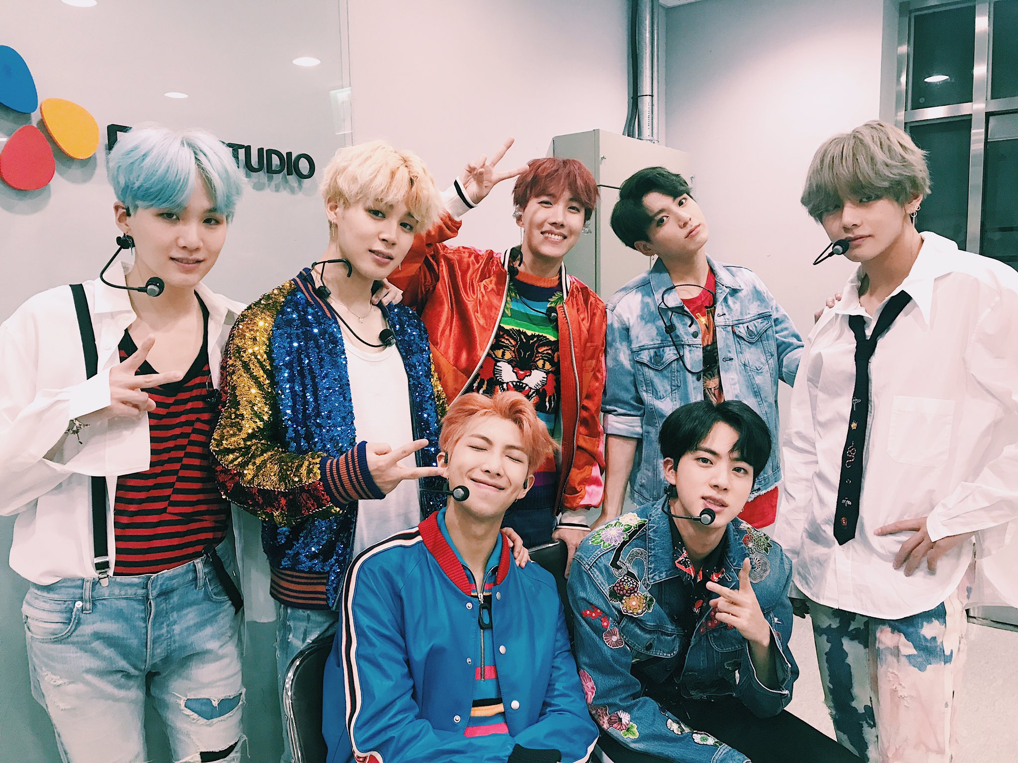 Download Bts Comeback Dna Nomer 2