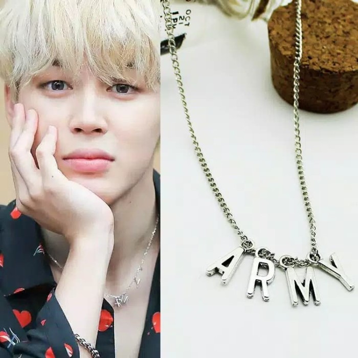 Detail Bts Pakai Kalung Salib Nomer 45