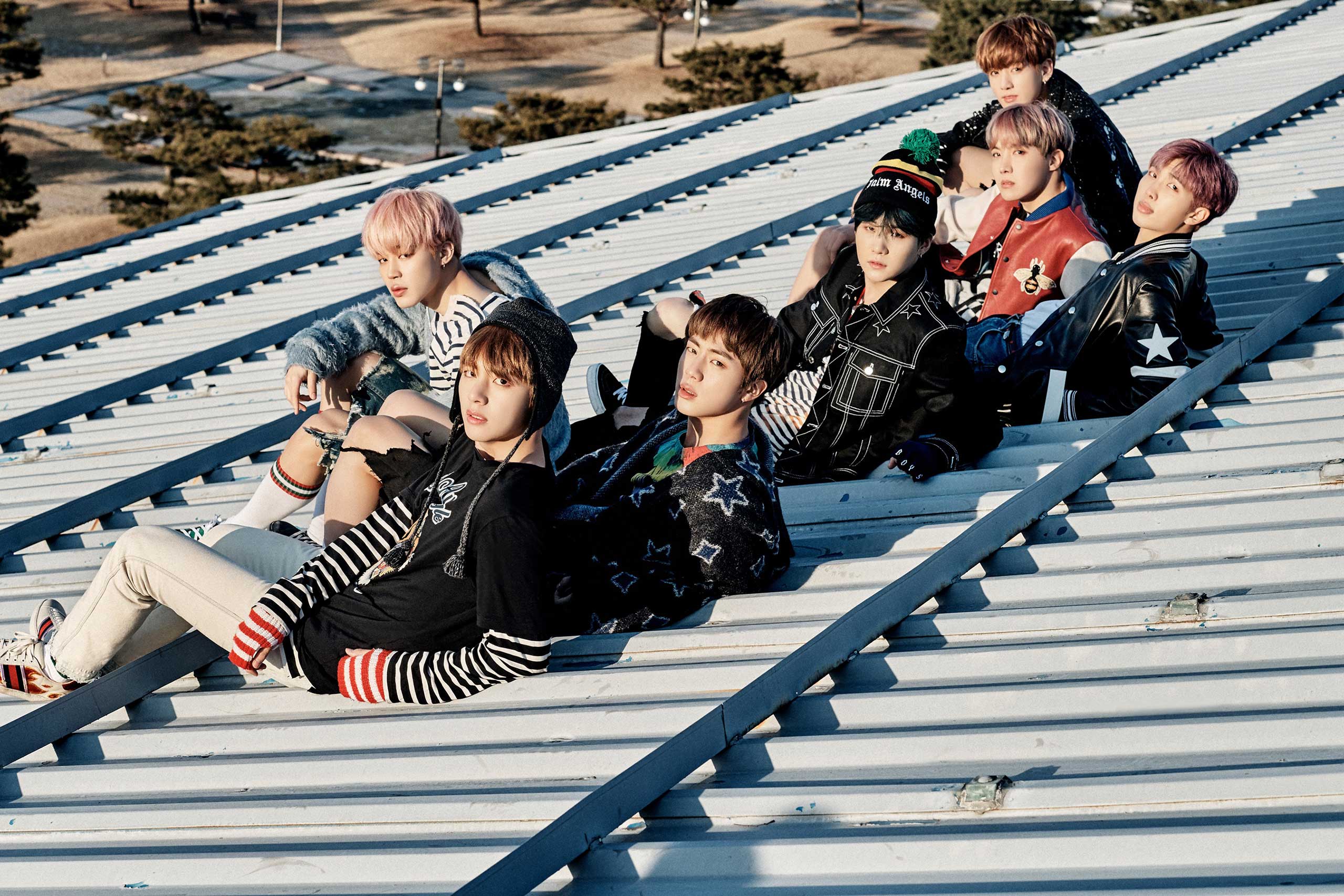 Detail Bts Photoshoot You Never Walk Alone Nomer 14