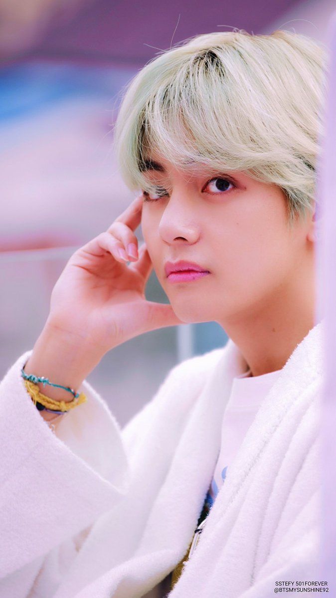 Detail Bts V Wallpaper Hd Nomer 9