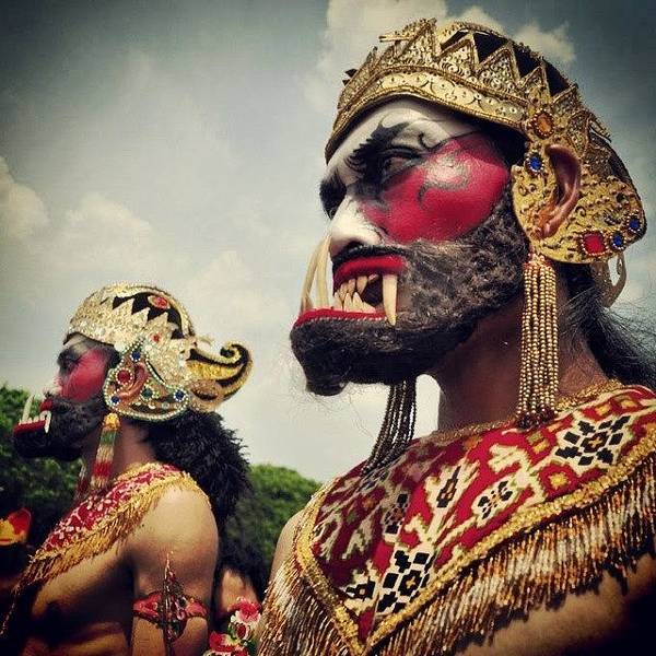 Detail Budaya Tradisional Indonesia Nomer 34