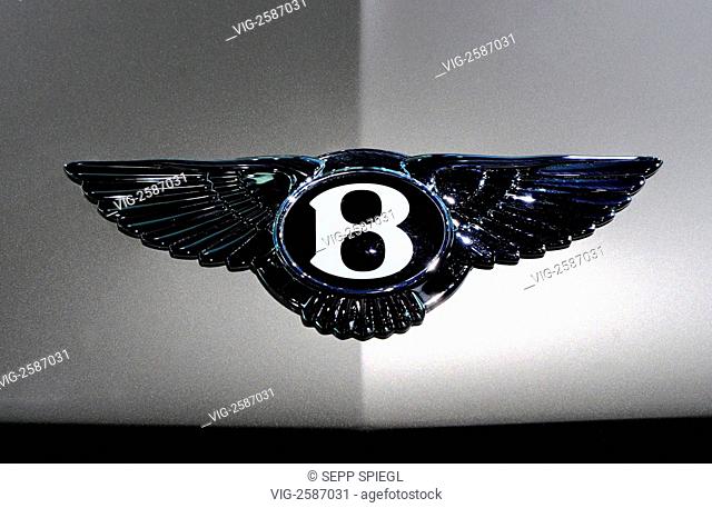 Detail Bugati Logo Nomer 5