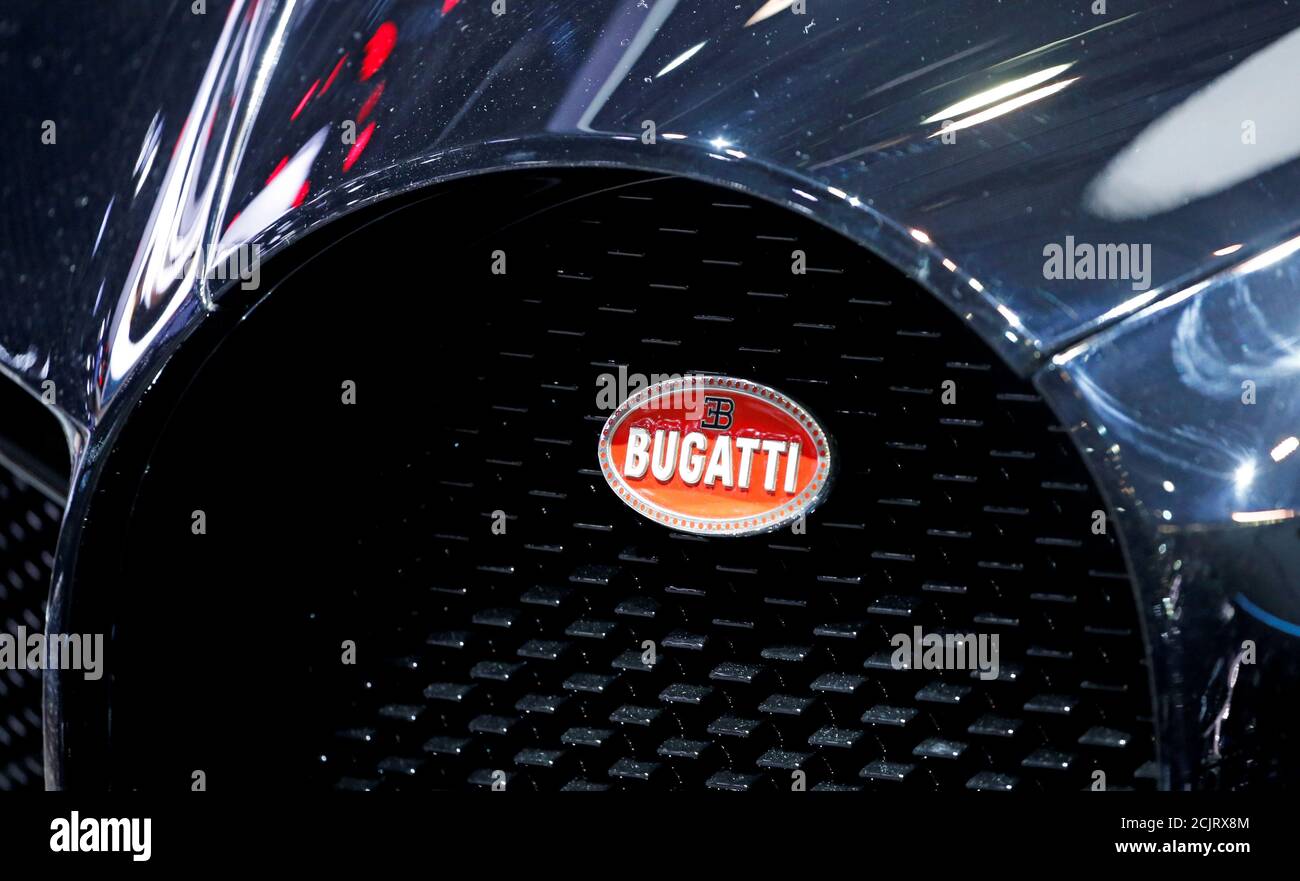 Detail Bugatti Logo Wallpaper Hd Nomer 40