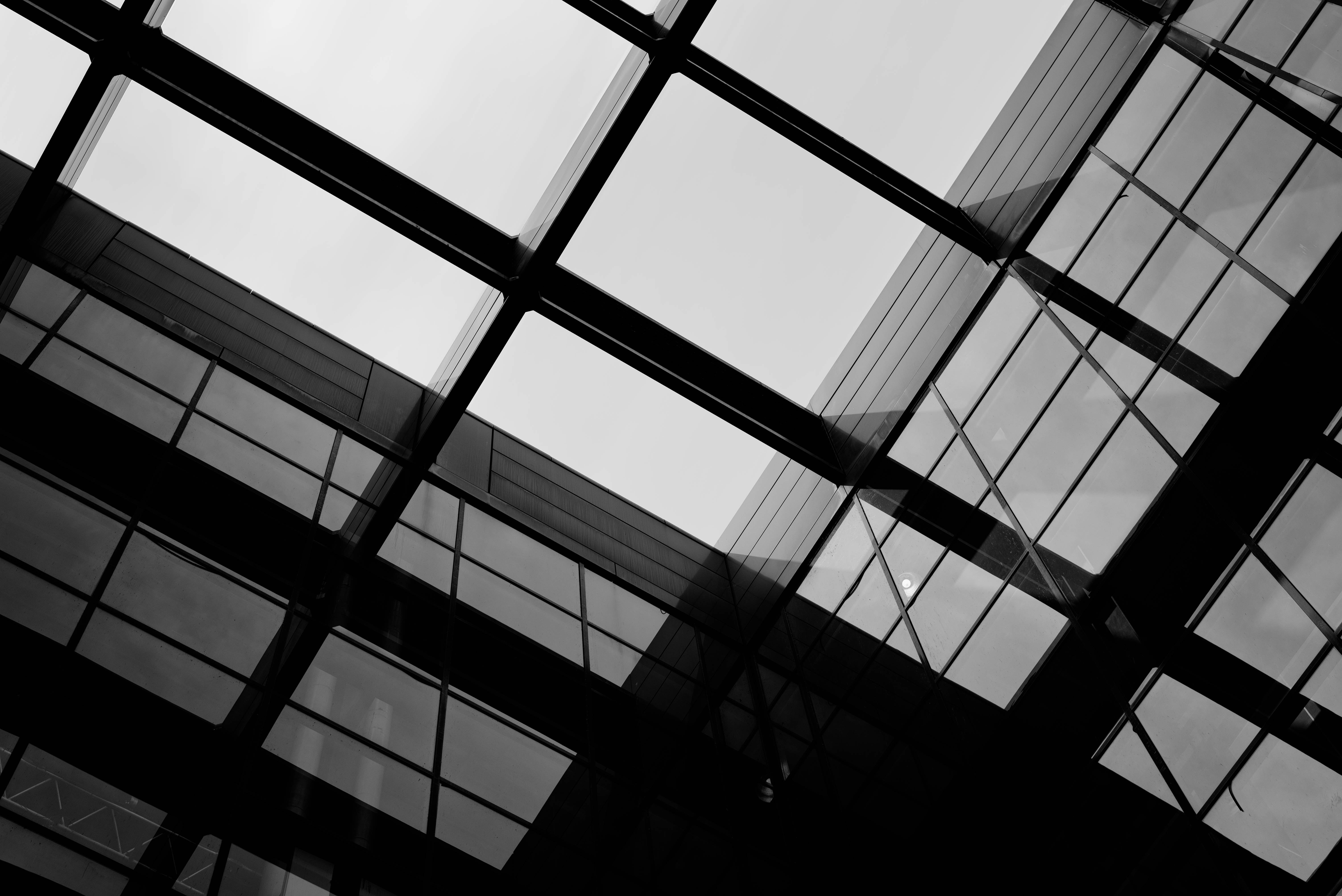 Detail Building Black And White Nomer 43