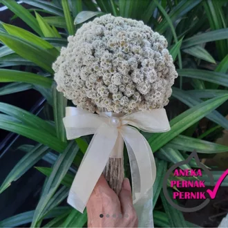 Detail Buket Bunga Simple Elegan Nomer 41