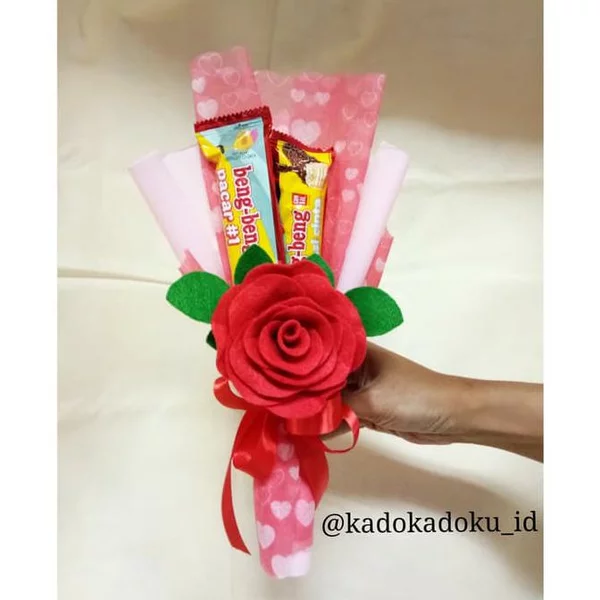 Detail Buket Bunga Valentine Nomer 7