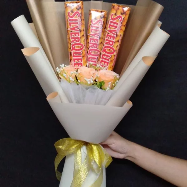 Detail Buket Coklat Silverqueen Nomer 23
