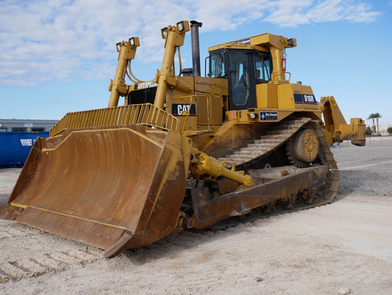 Detail Bulldozer Photo Nomer 9