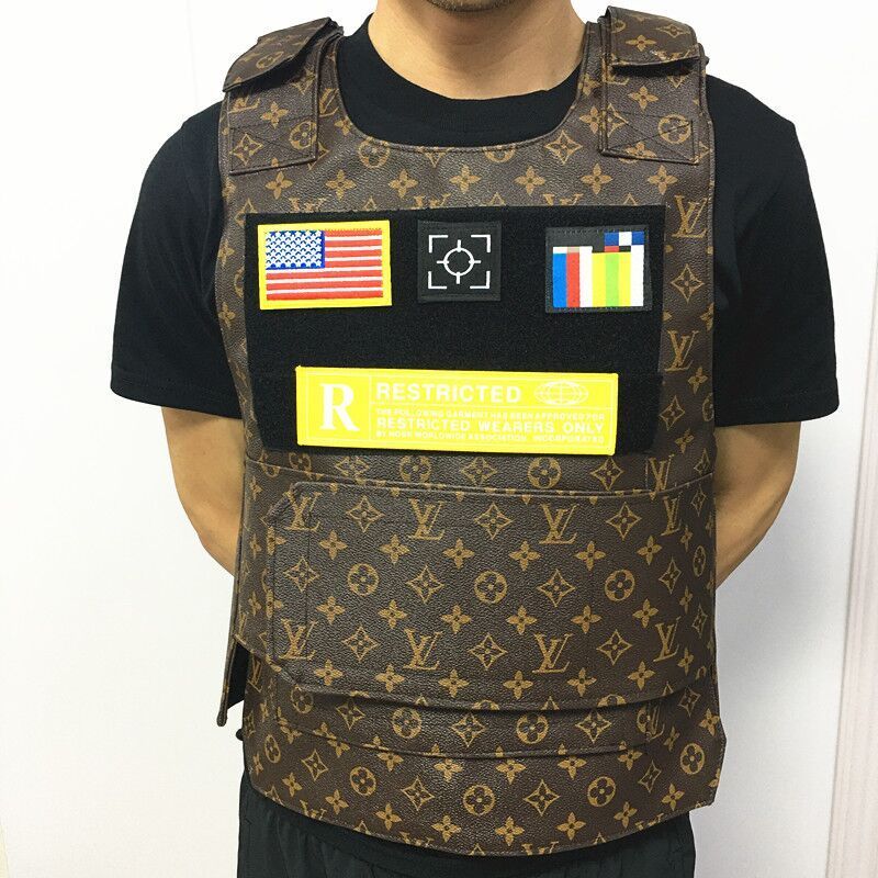 Detail Bulletproof Vest Gucci Nomer 25