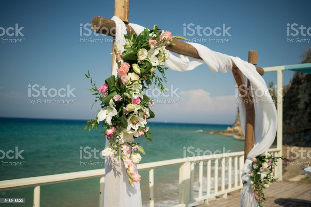 Detail Bunga Altar Pernikahan Nomer 52