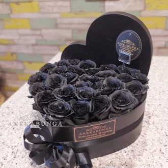 Detail Bunga Bentuk Love Nomer 46