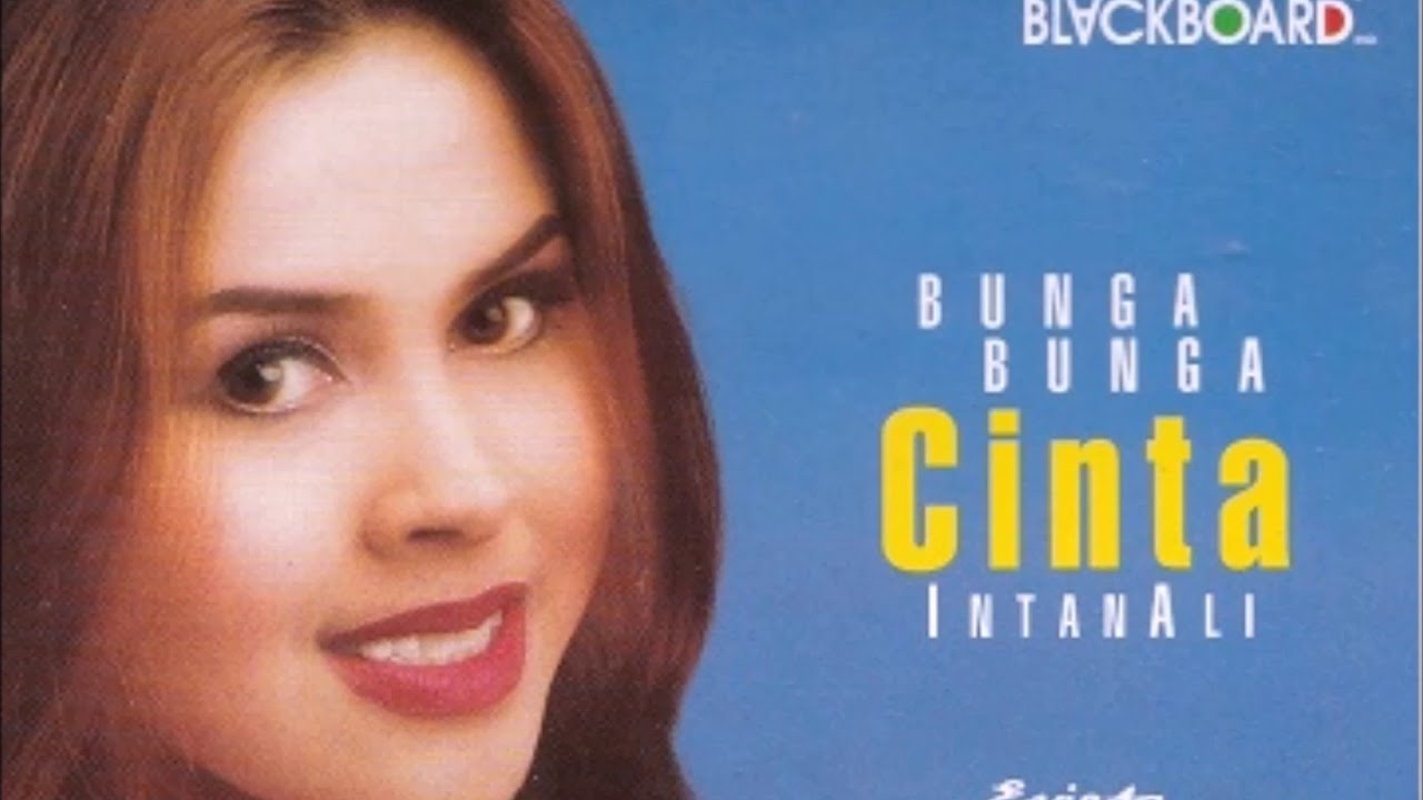 Detail Bunga Bunga Cinta Nomer 4