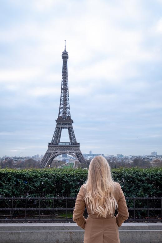 Detail Free Eiffel Tower Images Nomer 49