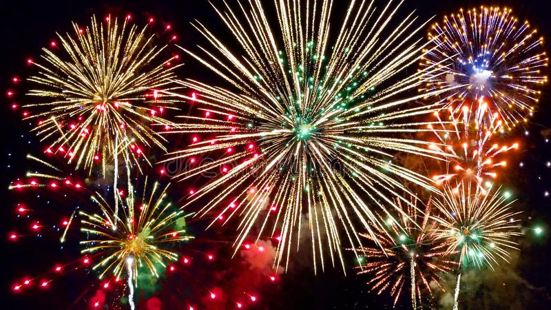 Detail Free Fireworks Images Nomer 13
